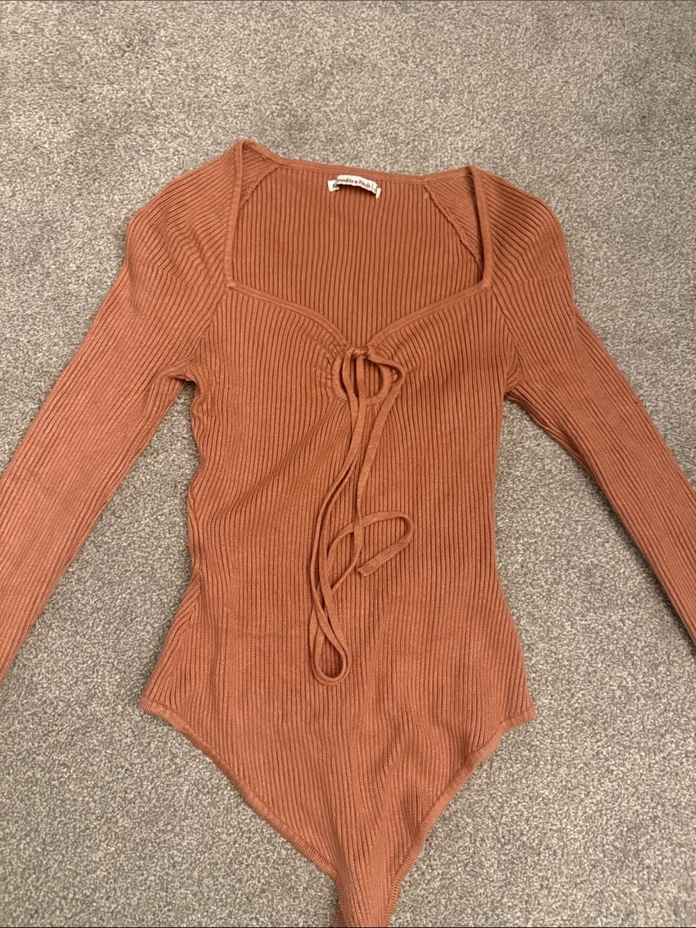 Abercrombie Ribbed Tie-Front Long Sleeve Bodysuit - Rust